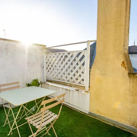 Apartment Le Ferry # Hyper-centre # Terrasse Cognac